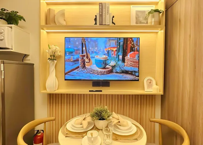 Modern Living With Fame L Wifi Netflix Fame 2912 Apartamento Manila
